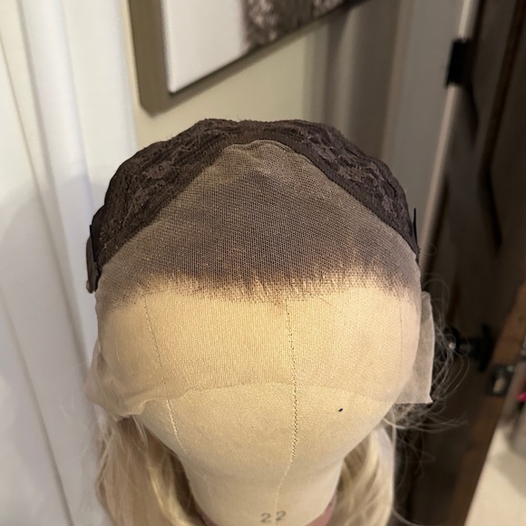 Chelsey Smith Crowns Loni Petite - Picture 7 of 8